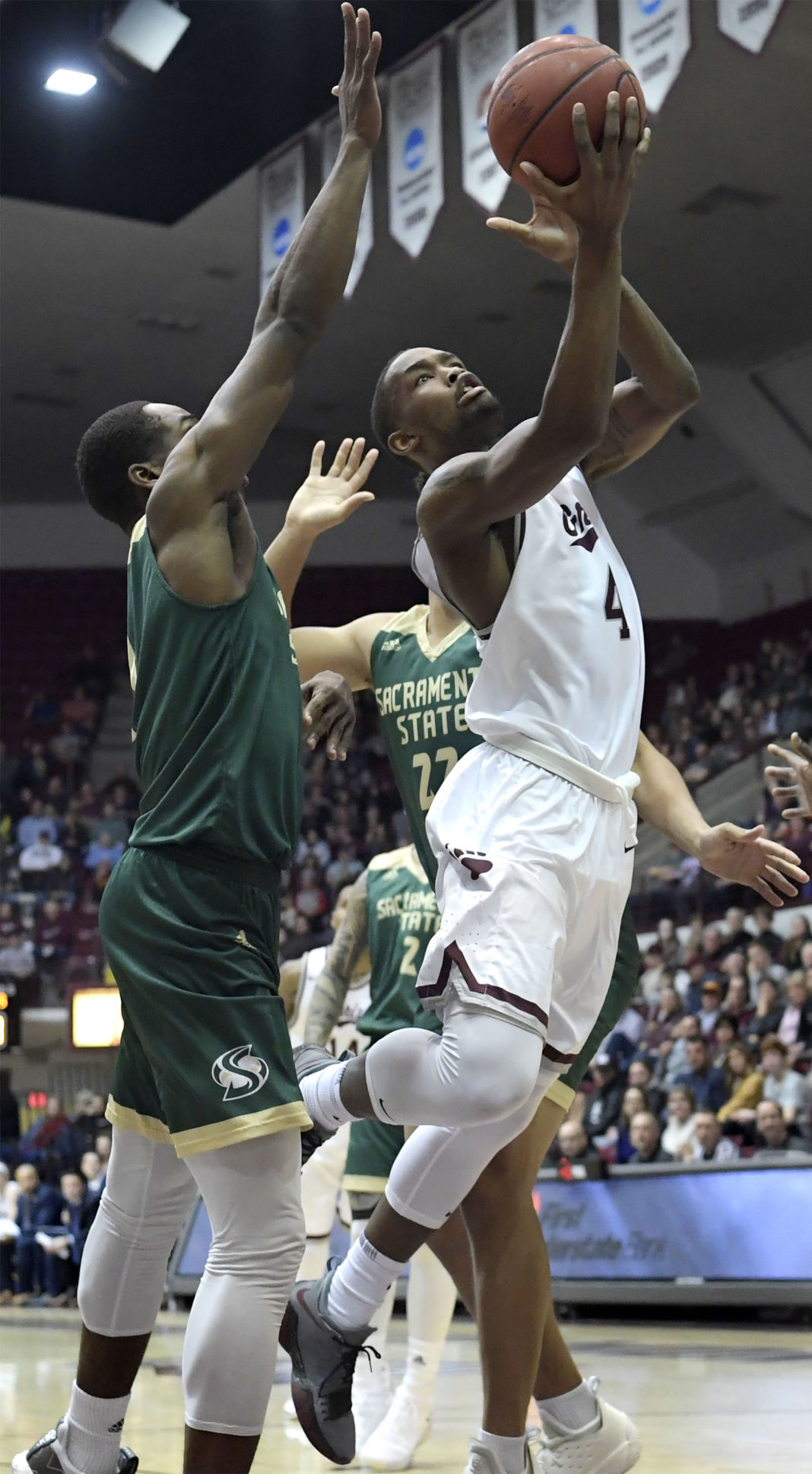 Griz v Sac State 03.JPG